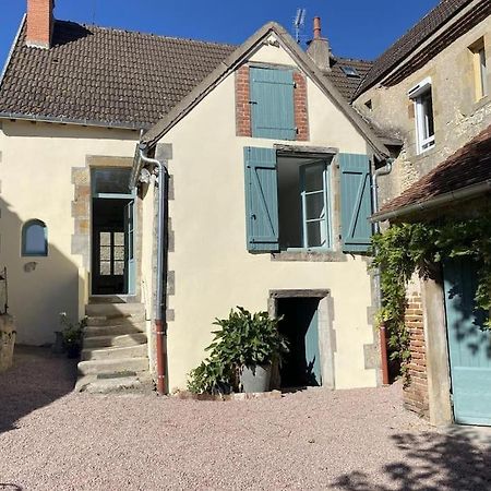 Gite L'Annexe Du Prieure Besson المظهر الخارجي الصورة