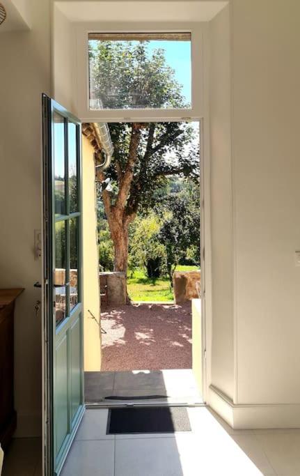 Gite L'Annexe Du Prieure Besson المظهر الخارجي الصورة