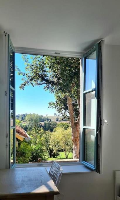 Gite L'Annexe Du Prieure Besson المظهر الخارجي الصورة
